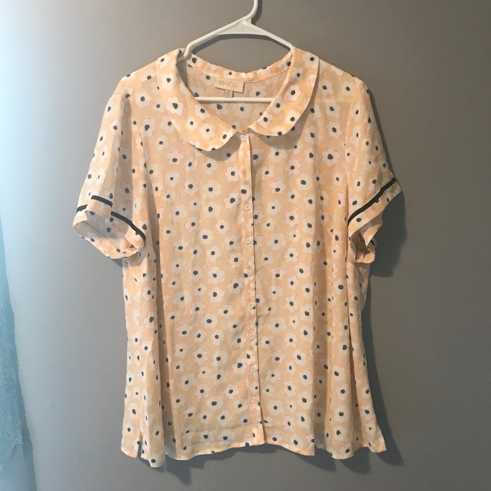 Modcloth 2X Yellow Daisy Short Sleeve Button Down